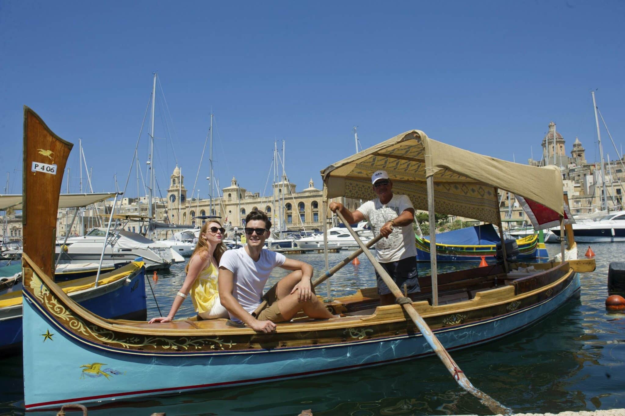 Birgu (auch Vittoriosa genannt) ist eine der wichtigsten Städte auf Malta und gehört zu den Three Cities (Birgu, Cospicua und Senglea), die vis-á-vis von Valletta liegen.